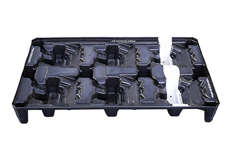 HDPE thermoformed dunnage tray for parts